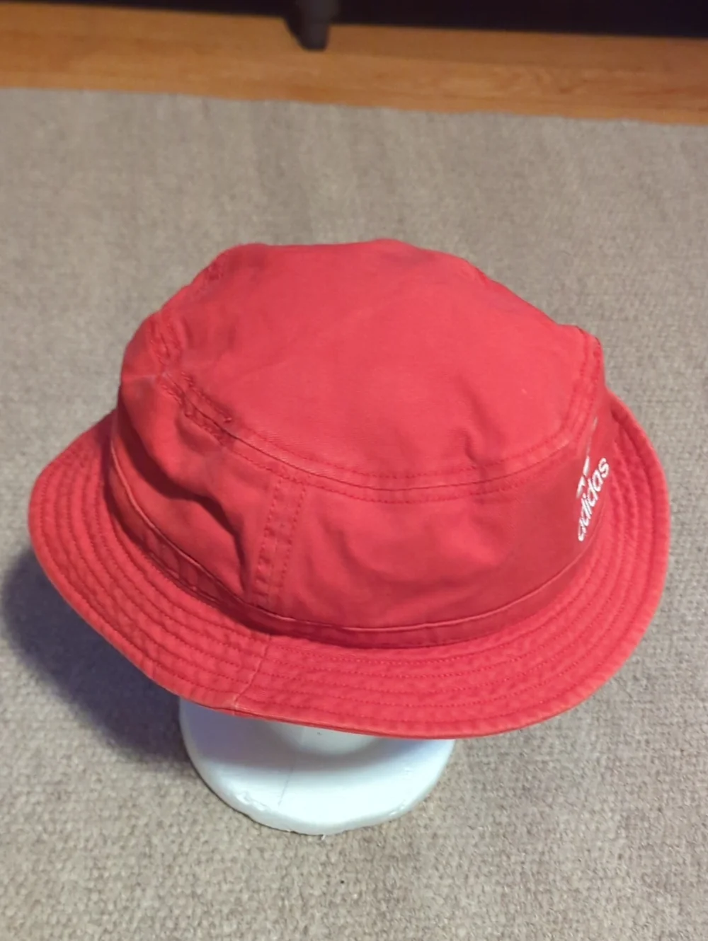 Adidas Trefoil Logo Bucket Hat Red/White